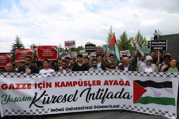 Malatya'da üniversite öğrencileri ABD'deki Filistin eylemlerine destek verdi