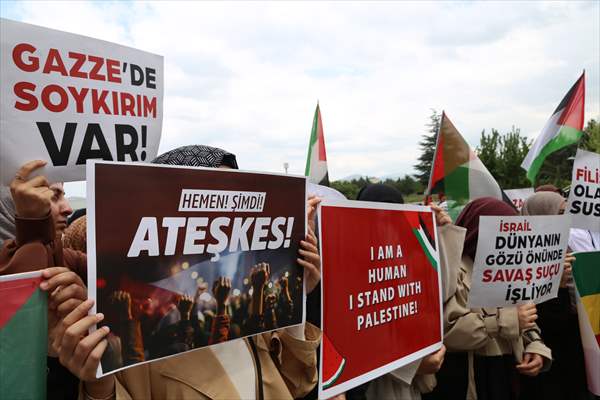 Malatya'da üniversite öğrencileri ABD'deki Filistin eylemlerine destek verdi