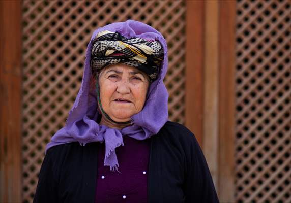 Kofi, a traditional head scarf dating back thousands of years