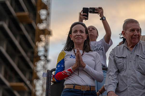 Venezuela'da muhalefetinin ortak adayı Edmundo Gonzalez yaklaşan başkanlık seçimleri için kampanyasını sürdürüyor