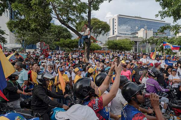 Venezuela'da muhalefetinin ortak adayı Edmundo Gonzalez yaklaşan başkanlık seçimleri için kampanyasını sürdürüyor