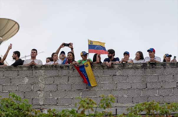 Venezuela'da muhalefetinin ortak adayı Edmundo Gonzalez yaklaşan başkanlık seçimleri için kampanyasını sürdürüyor