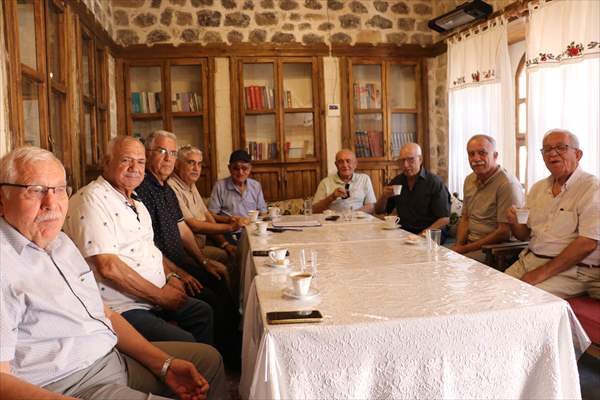 Huzur Konağı sakinleri günlerini dolu dolu geçiriyor