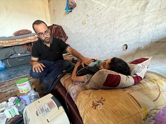 Karaciğer sirozu olan Filistinli çocuk İsrail ambargosu nedeniyle tedaviden mahrum