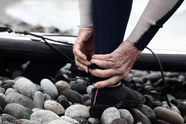 Nora Loredo: Fulfilling dreams at 67 years old on the waves of the coast of Lima, Peru