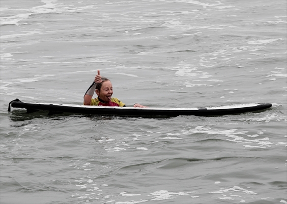 Nora Loredo: Fulfilling dreams at 67 years old on the waves of the coast of Lima, Peru