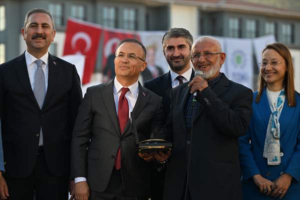 Gaziantep'te yapımı tamamlanan 5 bin 259 konutun kurası çekildi