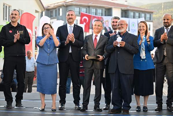 Gaziantep'te yapımı tamamlanan 5 bin 259 konutun kurası çekildi