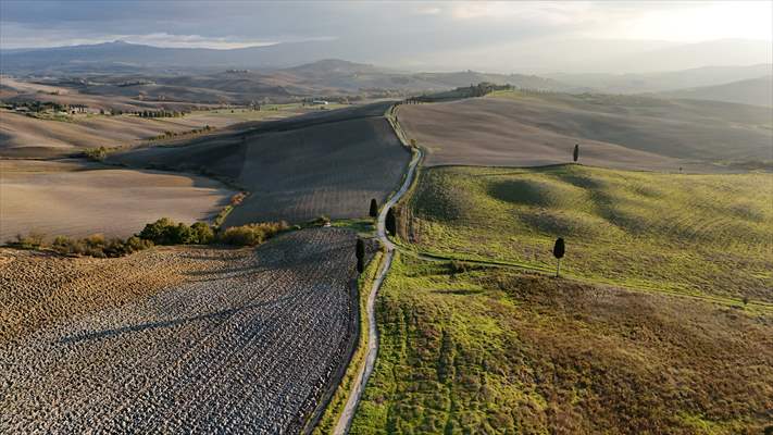 İtalya'da adını 'Gladyatör' filminden alan 'Gladyatör Yolu' dron ile görüntülendi