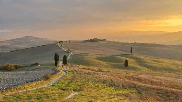 İtalya'da adını 'Gladyatör' filminden alan 'Gladyatör Yolu' dron ile görüntülendi