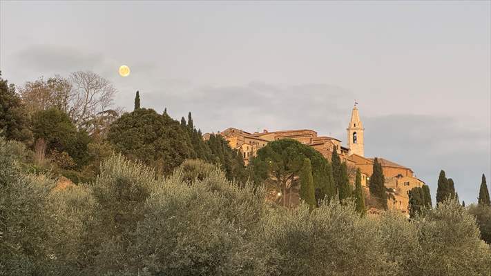 İtalya'da adını 'Gladyatör' filminden alan 'Gladyatör Yolu' dron ile görüntülendi