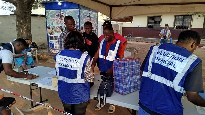 Gana'da halk sandık başında