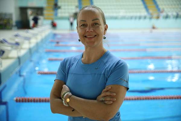 Ayrık omurga hastalığıyla mücadele eden Yusuf Efe, milli forma hedefiyle kulaç atıyor