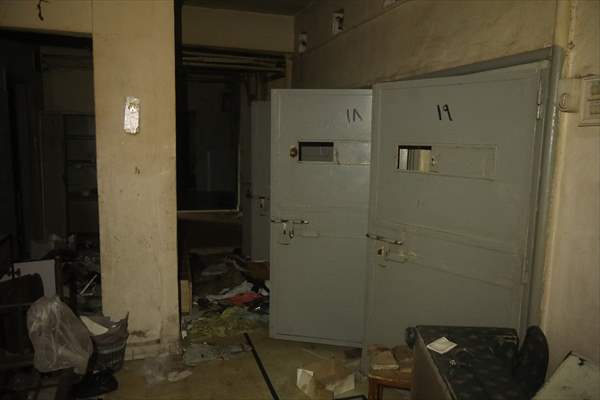 AA, Suriye'de onlarca yıl halkın korkulu rüyası olan Hava İstihbarat Şubesini görüntüledi