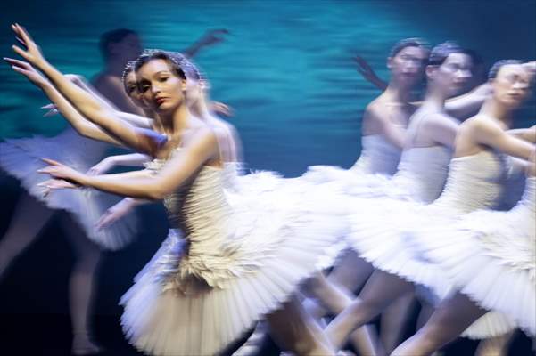 “Swan Lake” by the Imperial Russian Ballet Company in Ankara