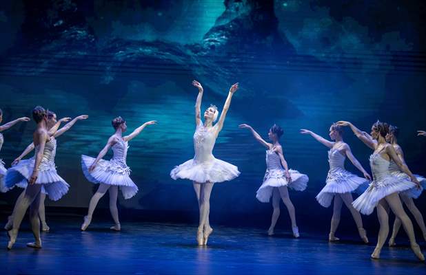 “Swan Lake” by the Imperial Russian Ballet Company in Ankara