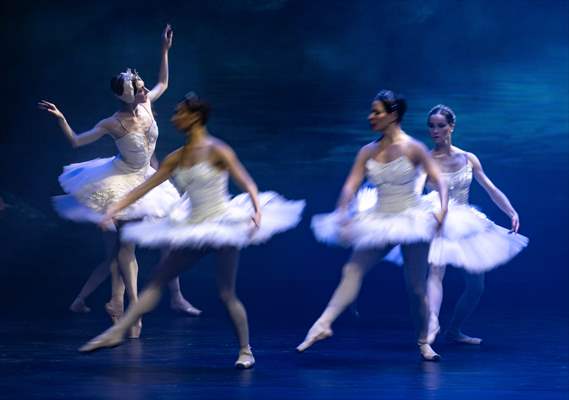 “Swan Lake” by the Imperial Russian Ballet Company in Ankara