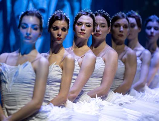 “Swan Lake” by the Imperial Russian Ballet Company in Ankara