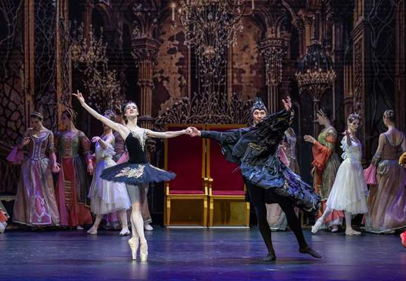 “Swan Lake” by the Imperial Russian Ballet Company in Ankara