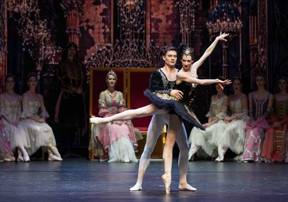 “Swan Lake” by the Imperial Russian Ballet Company in Ankara