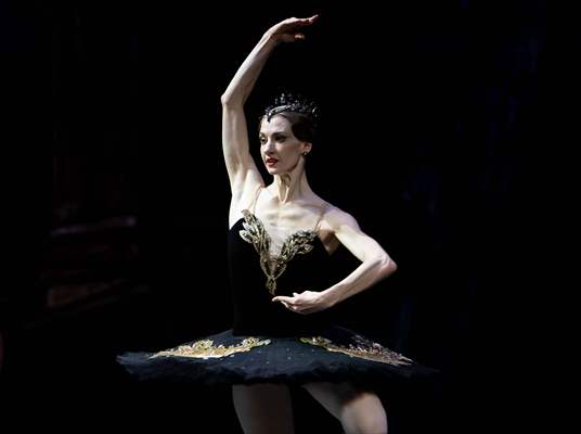“Swan Lake” by the Imperial Russian Ballet Company in Ankara