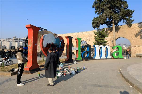 Silahlı grupların kontrolü ele geçirdiği Hama'da günlük yaşam