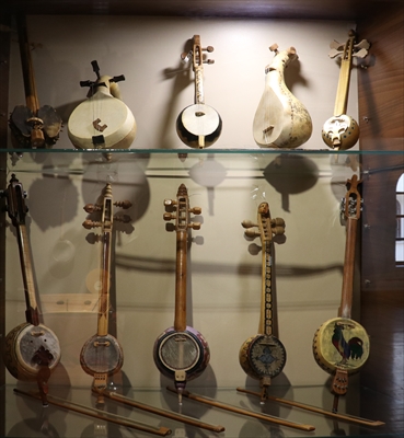 Tarihi müzik aletleri Sivas Atatürk Kongre Müzesi'nde sergileniyor
