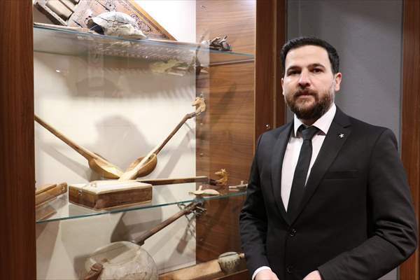 Tarihi müzik aletleri Sivas Atatürk Kongre Müzesi'nde sergileniyor