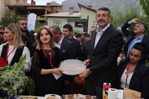 Hakkari'de 'Yöresel Lezzetler Festivali'nin ikincisi düzenlendi