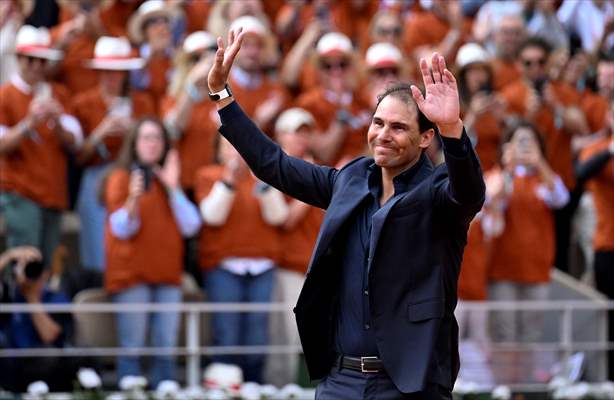 Rafael Nadal honored with tribute ceremony on Day 1 of French Open in Paris
