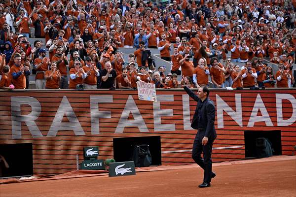 Rafael Nadal honored with tribute ceremony on Day 1 of French Open in Paris