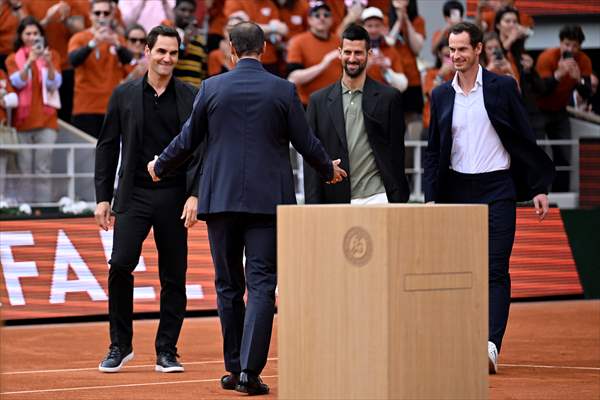 Rafael Nadal honored with tribute ceremony on Day 1 of French Open in Paris