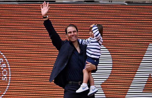 Rafael Nadal honored with tribute ceremony on Day 1 of French Open in Paris