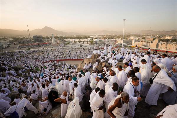 Prospective Muslim pilgrims at Arafat in Mecca
