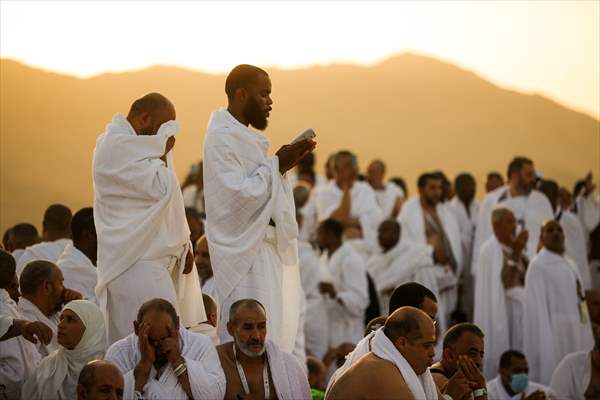 Prospective Muslim pilgrims at Arafat in Mecca