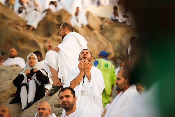 Prospective Muslim pilgrims at Arafat in Mecca