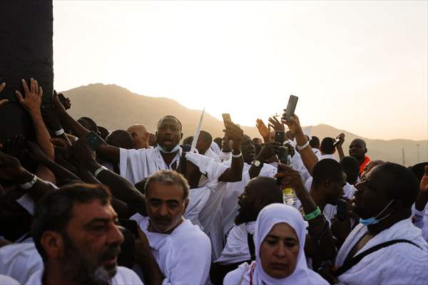 Prospective Muslim pilgrims at Arafat in Mecca