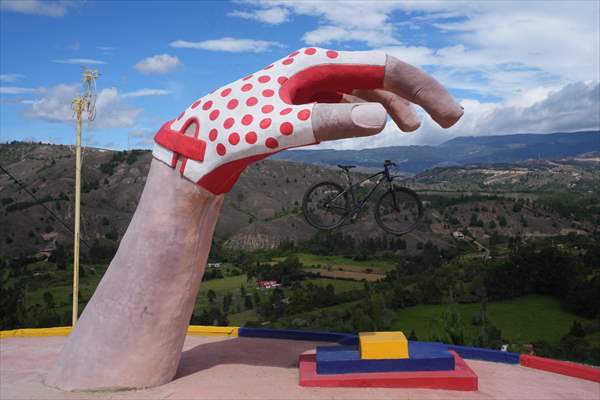 Colombia: World’s Largest Bicycle