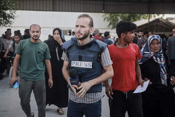 Gazan journalist begins hunger strike to expose starvation in Gaza