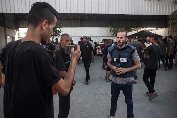 Gazan journalist begins hunger strike to expose starvation in Gaza