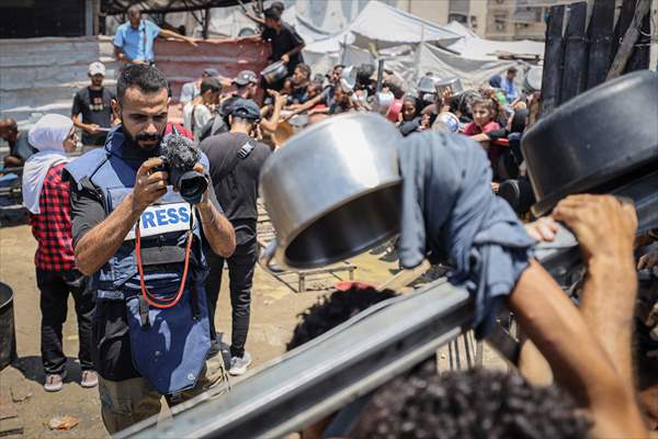 Journalists document daily struggles amid Gaza humanitarian crisis due to Israeli attacks