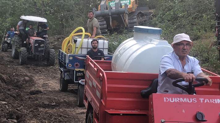 Sakarya'da ormanlık alanda çıkan yangın kontrol altına alındı