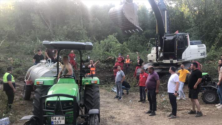 Sakarya'da ormanlık alanda çıkan yangın kontrol altına alındı