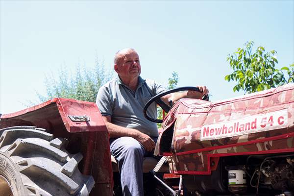 Bursa'da orman yangınına su yetiştirmek için patlak lastikle 2 kilometre katetti