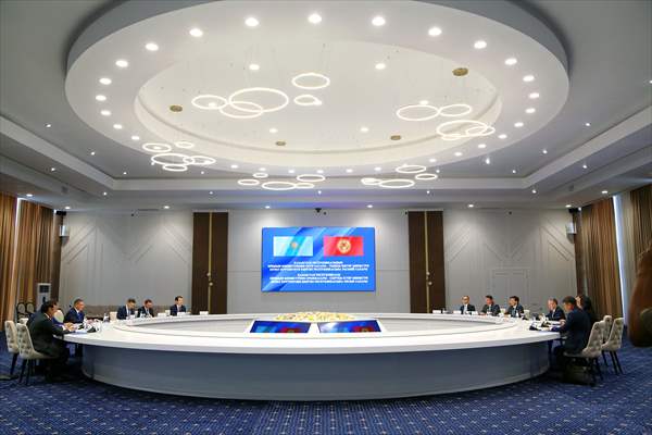 Jeenbek Kulubayev - Murat Nurtileu meeting in Kyrgyzstan