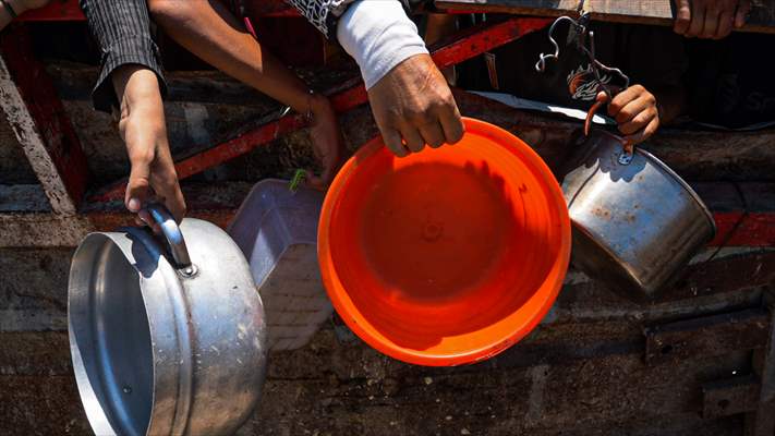 Food distributed to Palestinians struggling with hunger in Gaza