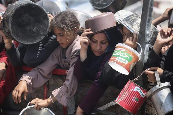 Food distributed to Palestinians struggling with hunger in Gaza