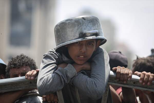 Food distributed to Palestinians struggling with hunger in Gaza