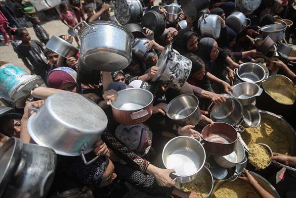 Food distributed to Palestinians struggling with hunger in Gaza