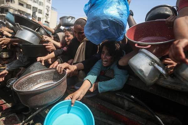 Food distributed to Palestinians struggling with hunger in Gaza